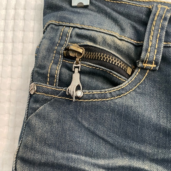 NWT Woman’s San Bai Liu Jeans. Size 30. - Picture 3 of 7